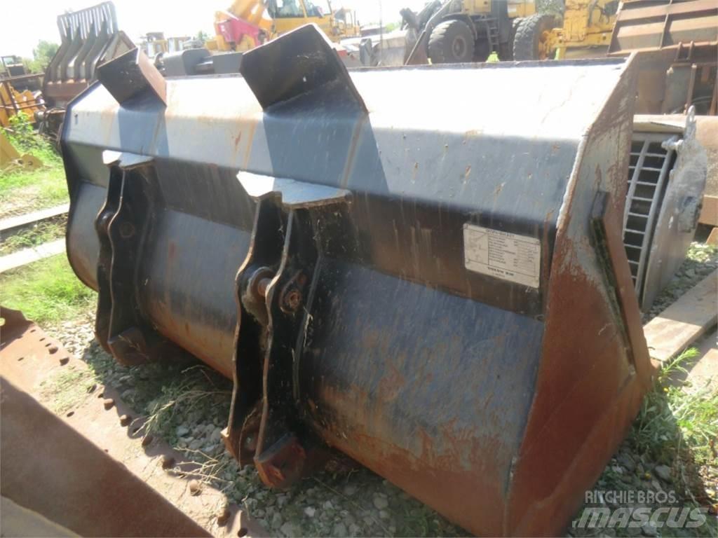 CAT 988G Sasiuri si suspensii