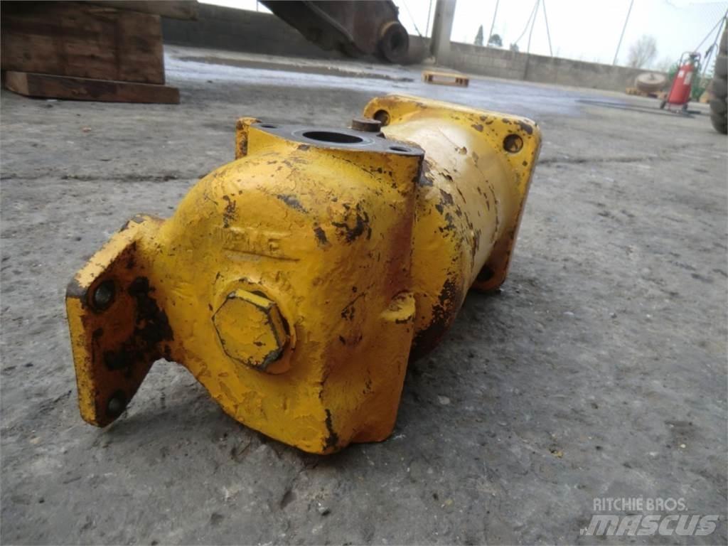CAT D333 Motoare