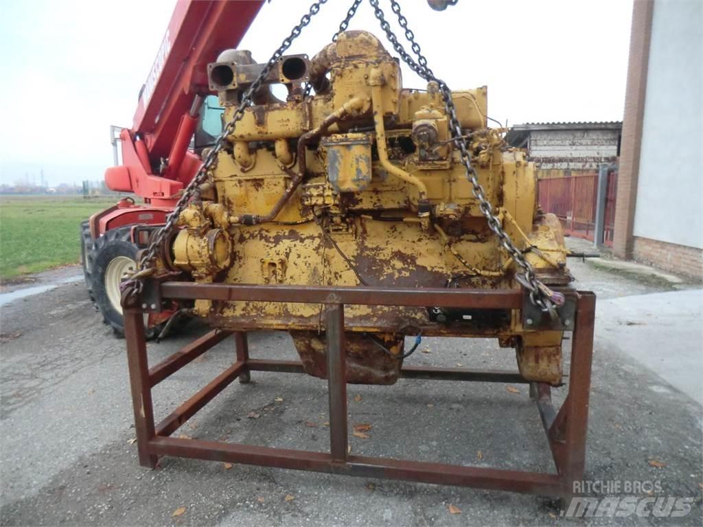 CAT D353 Motoare