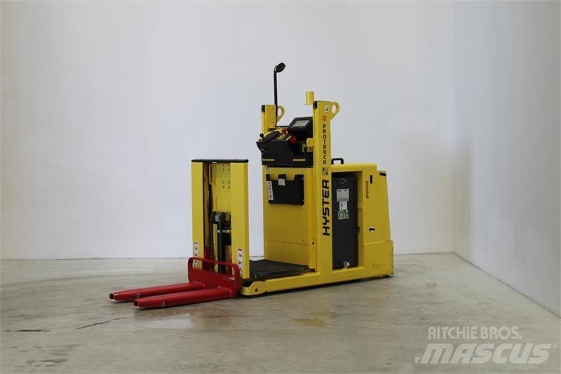 Hyster K1.0L Stivuitoare de micã inaltime pentu logistica