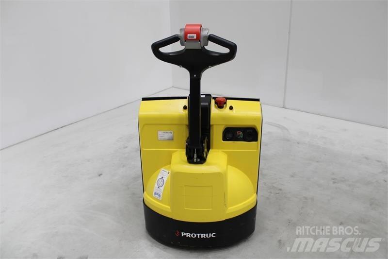 Hyster P1.6 Transpaleta manuala