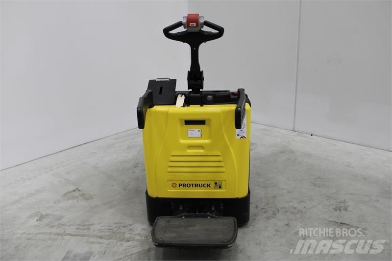 Hyster P2.0S Transpaleta cu platforma