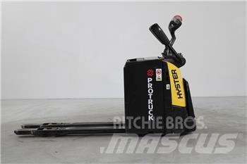 Hyster P2.0S Transpaleta cu platforma