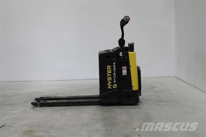Hyster P2.0S Transpaleta cu platforma