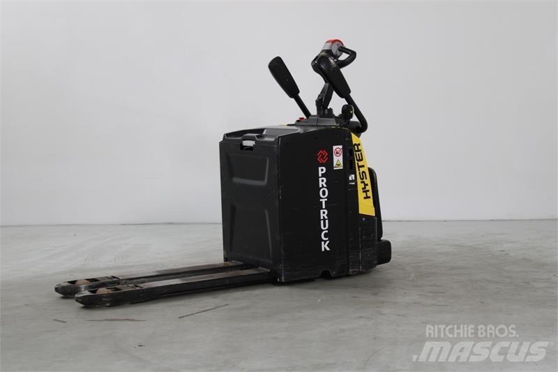 Hyster P2.0S Transpaleta cu platforma