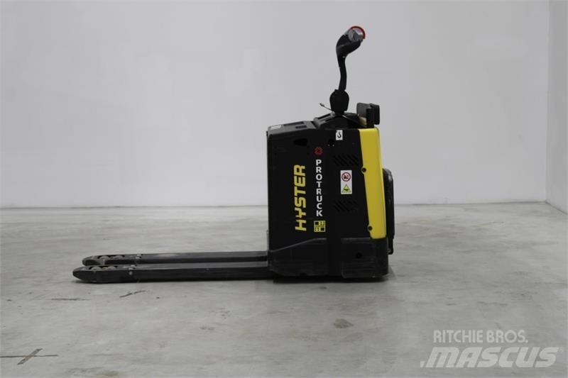 Hyster P2.0S Transpaleta cu platforma