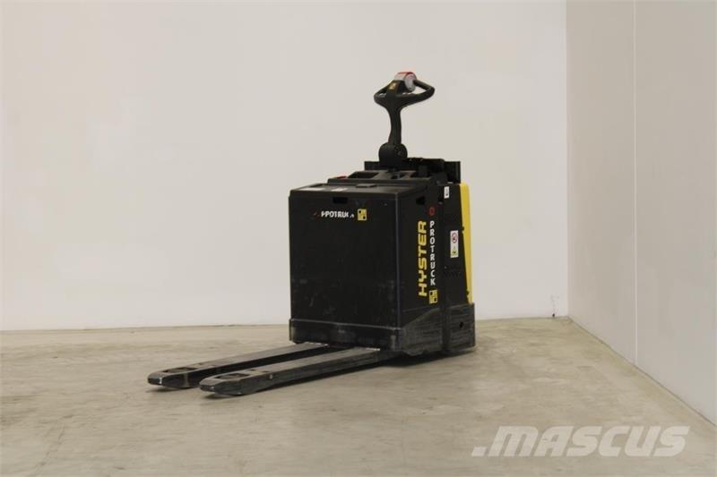 Hyster P2.0S Transpaleta cu platforma