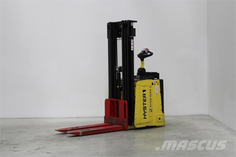 Hyster P2.0S Transpaleta cu platforma