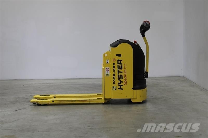 Hyster P3.0 Transpaleta manuala