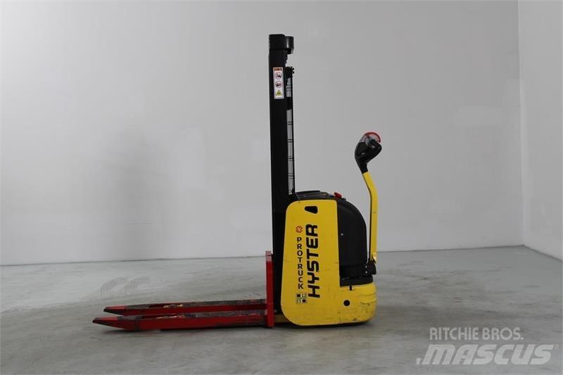 Hyster S1.0E Transpaleti autopropulsanti