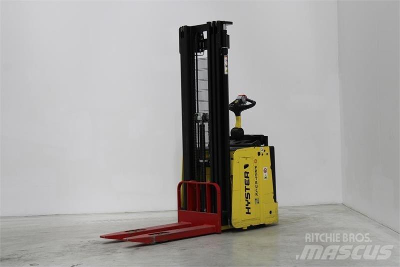 Hyster S1.5S Transpaleti autopropulsanti