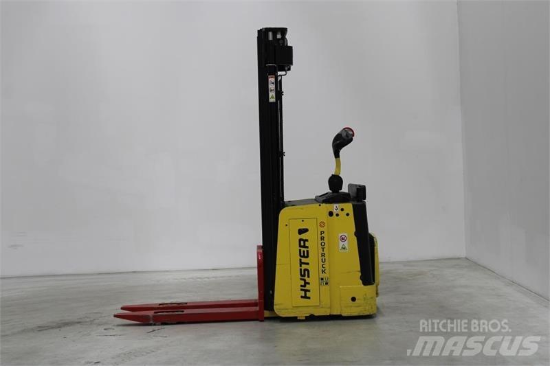 Hyster S1.5S Transpaleti autopropulsanti