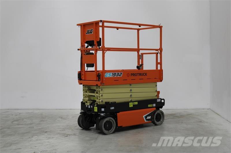 JLG R1932 Platforme foarfeca