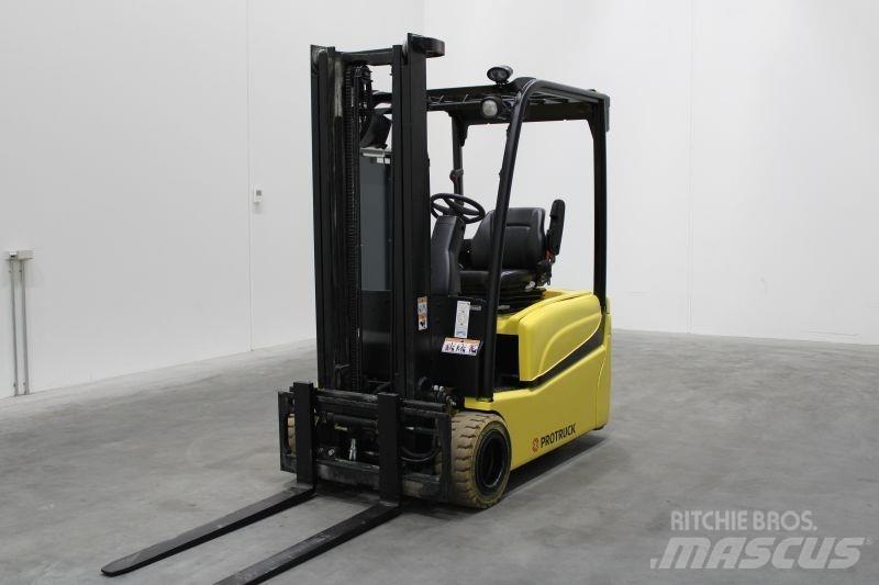 Yale ERP20VT Stivuitor electric