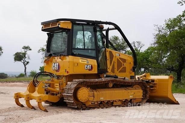 CAT D3 Buldozere pe senile