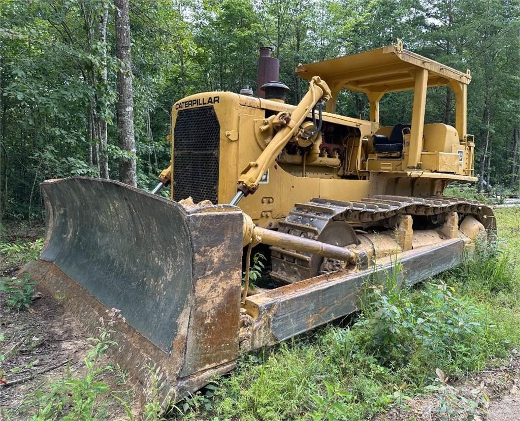 CAT D8H Buldozere pe senile