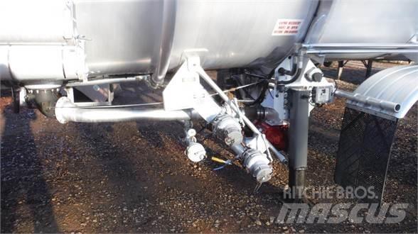Polar ACX8 8,400 Cisterna semi-remorci