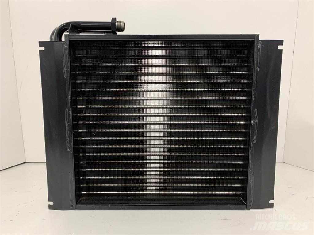 CASE 40XT Radiatoare