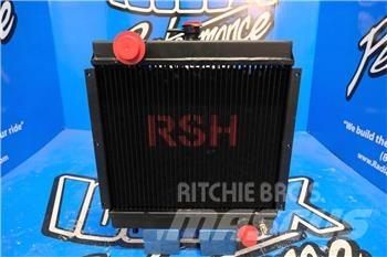 TYM T293 Radiatoare