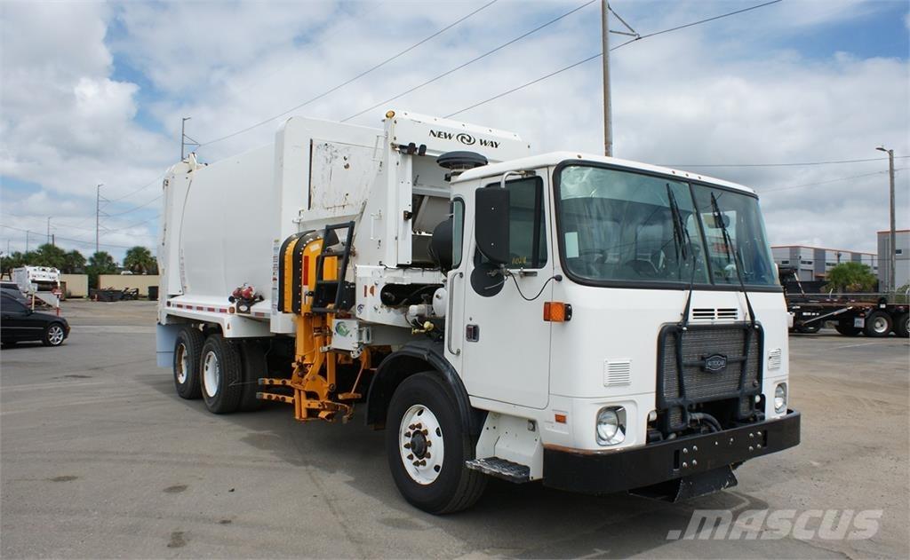 Autocar ACX64 Camion de deseuri