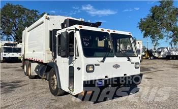 CCC LET2 Camion de deseuri