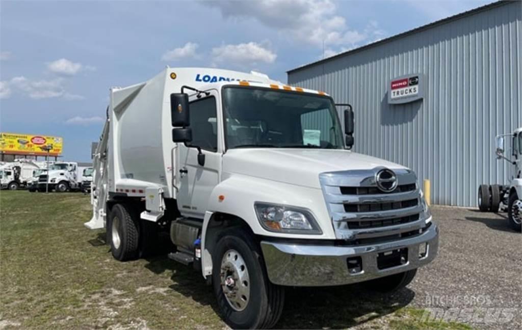 Hino L7 Camion de deseuri