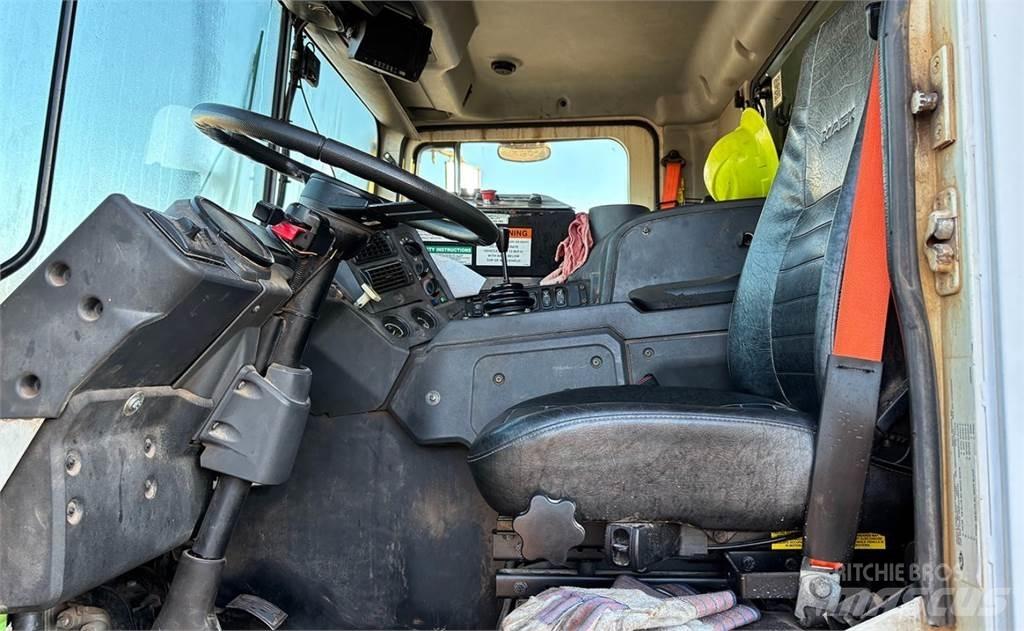 Mack 600 Camion de deseuri