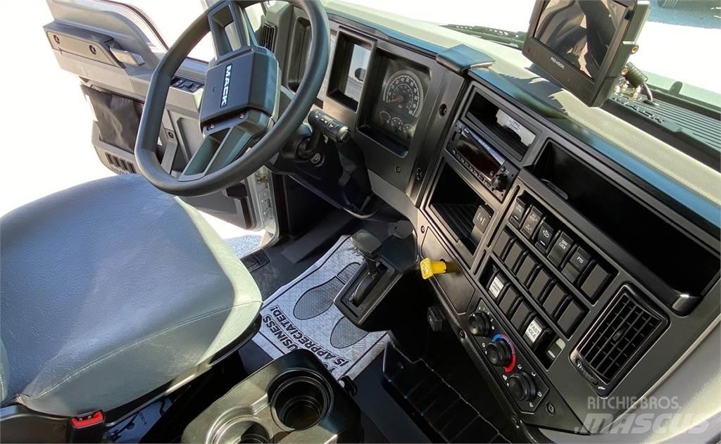 Mack MD6 Camion de deseuri