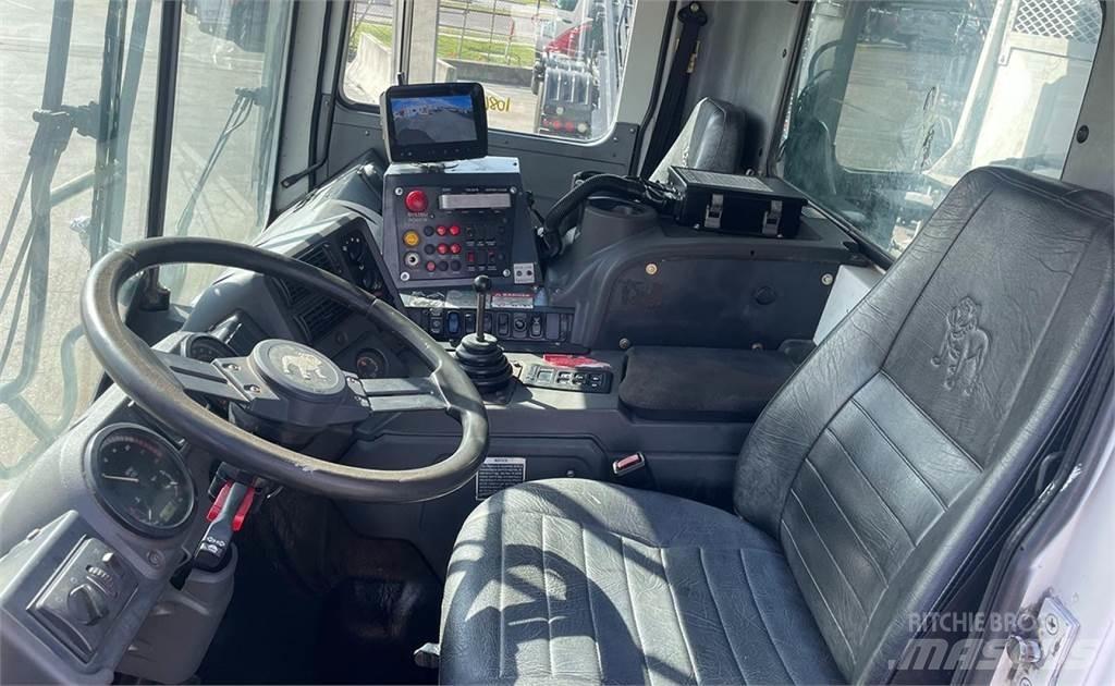 Mack MRU613 Camion de deseuri