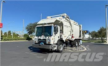Mack TE64 Camion de deseuri