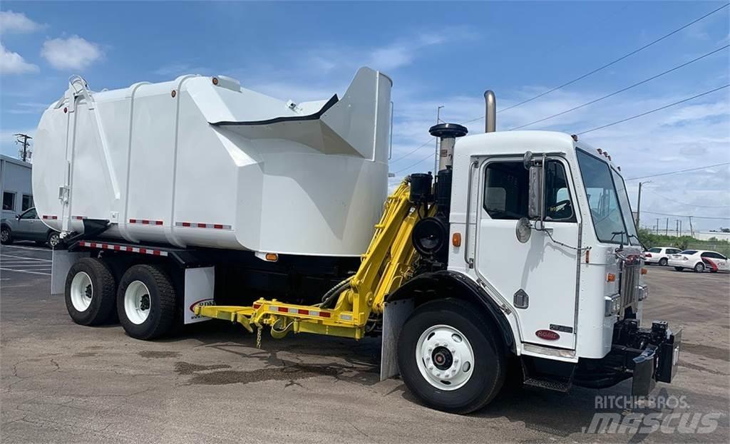 Peterbilt 320 Camion de deseuri