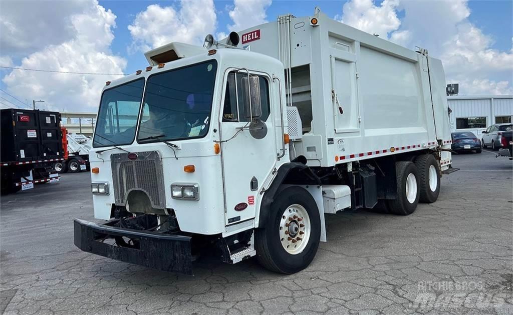 Peterbilt 320 Camion de deseuri
