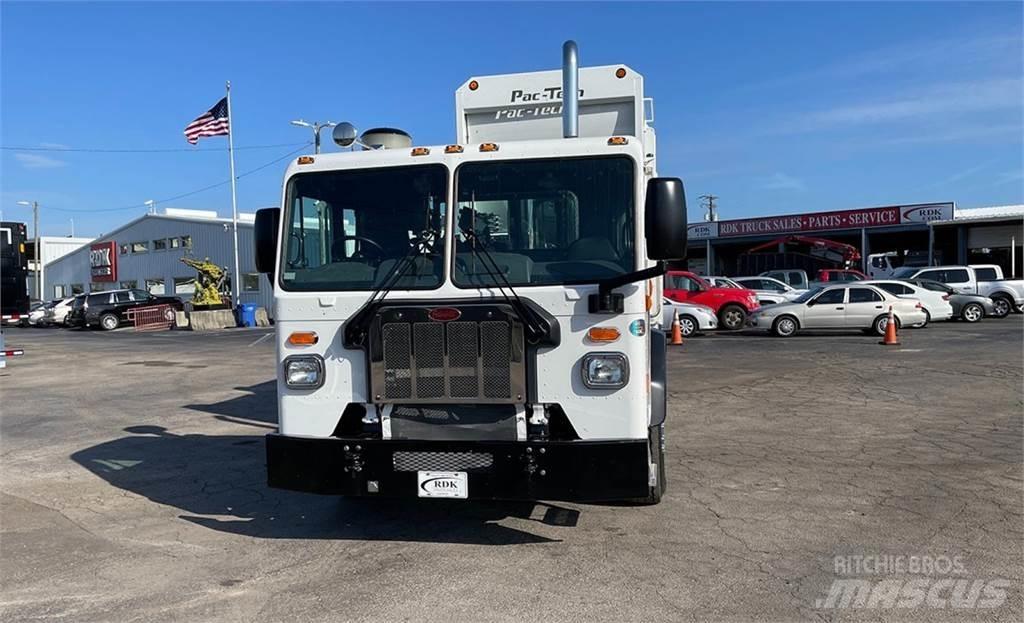 Peterbilt 520 Camion de deseuri