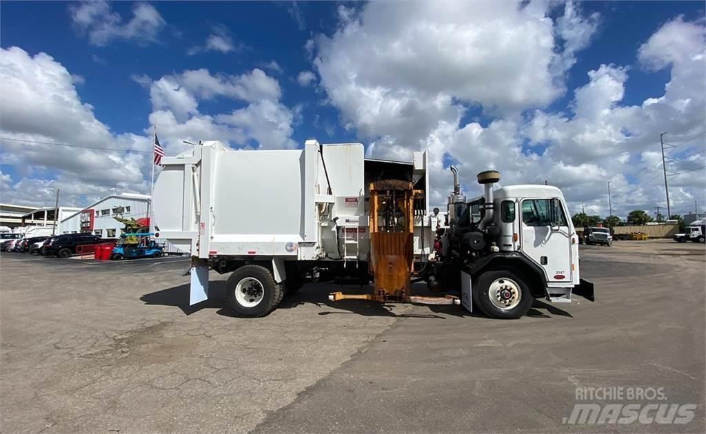 Peterbilt 520 Camion de deseuri