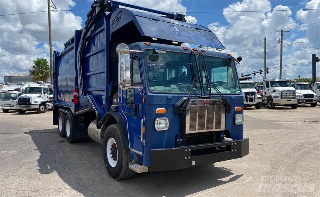 Peterbilt 520 Camion de deseuri