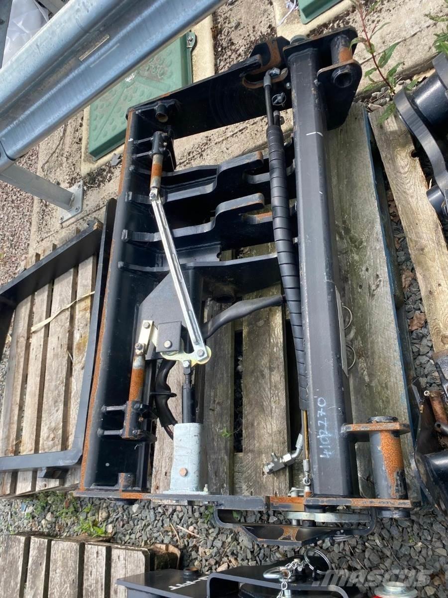 JCB Q-FIT Manipulatoare agricole