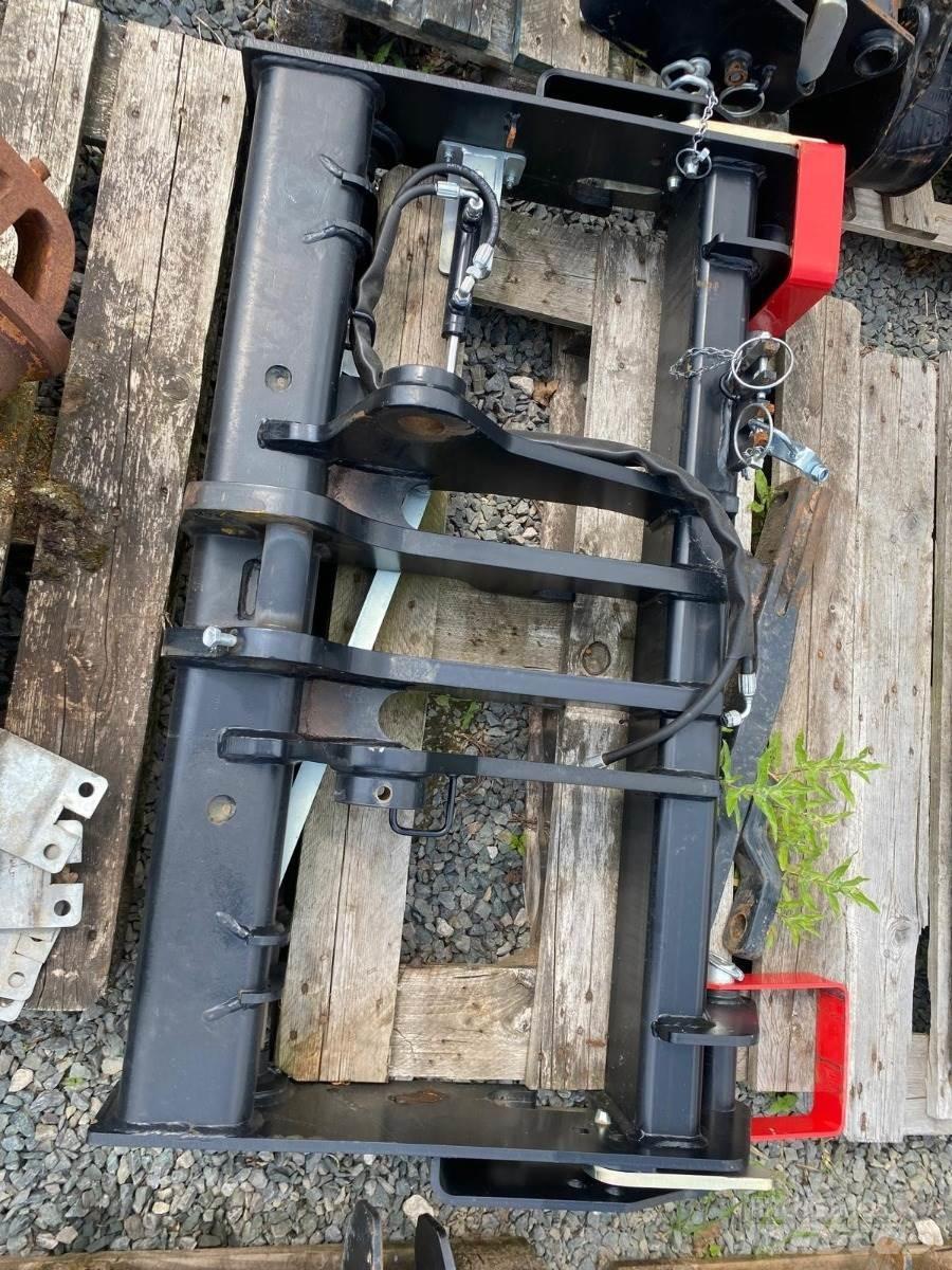 JCB Q-FIT Manipulatoare agricole