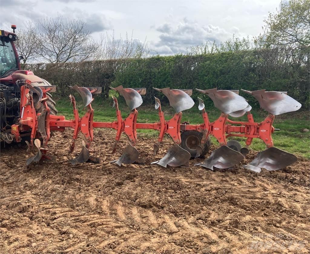 Kuhn MM123 Pluguri conventionale
