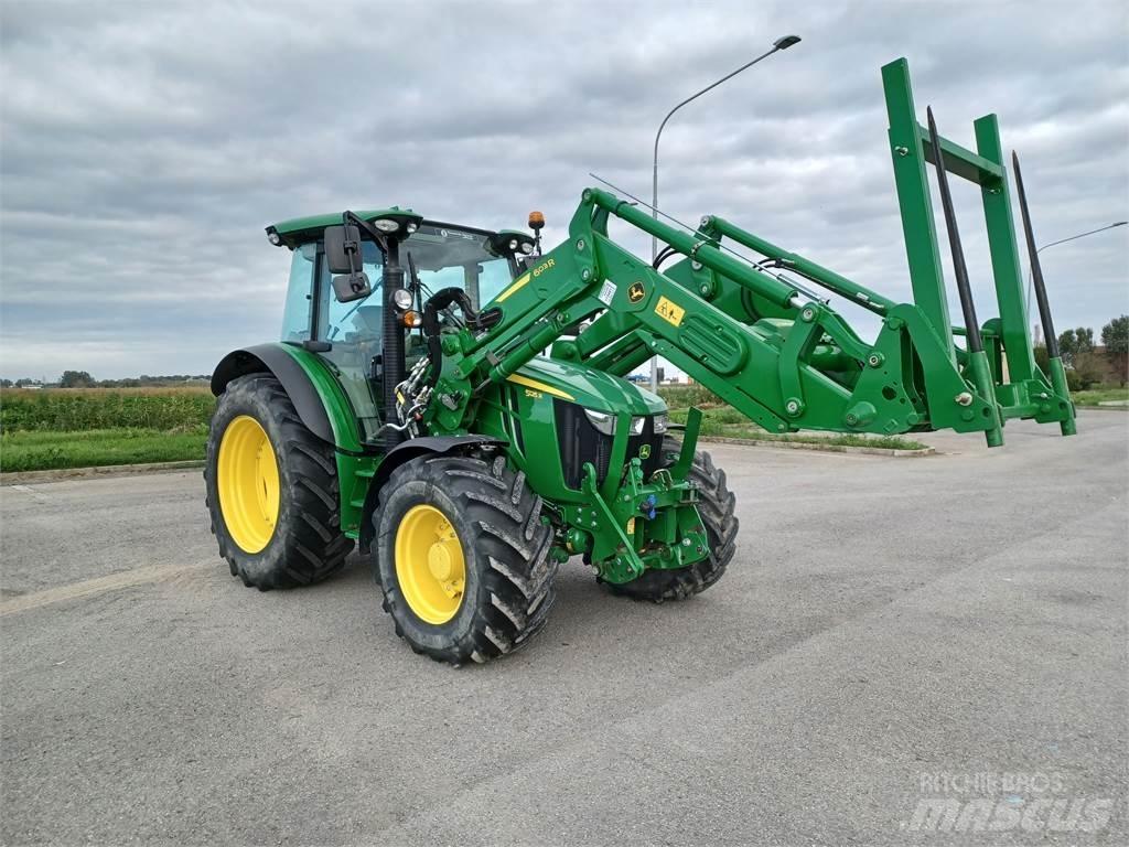 John Deere 5125R Tractoare