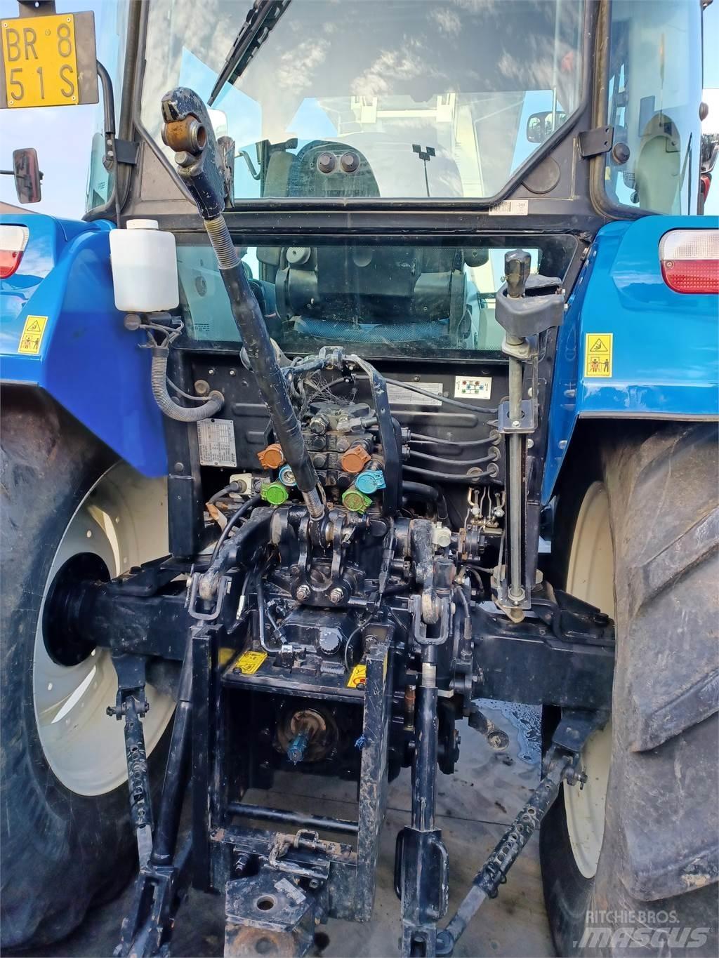 New Holland T5.95 Tractoare