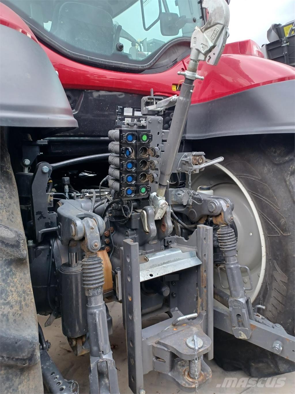 Valtra T 214 Tractoare