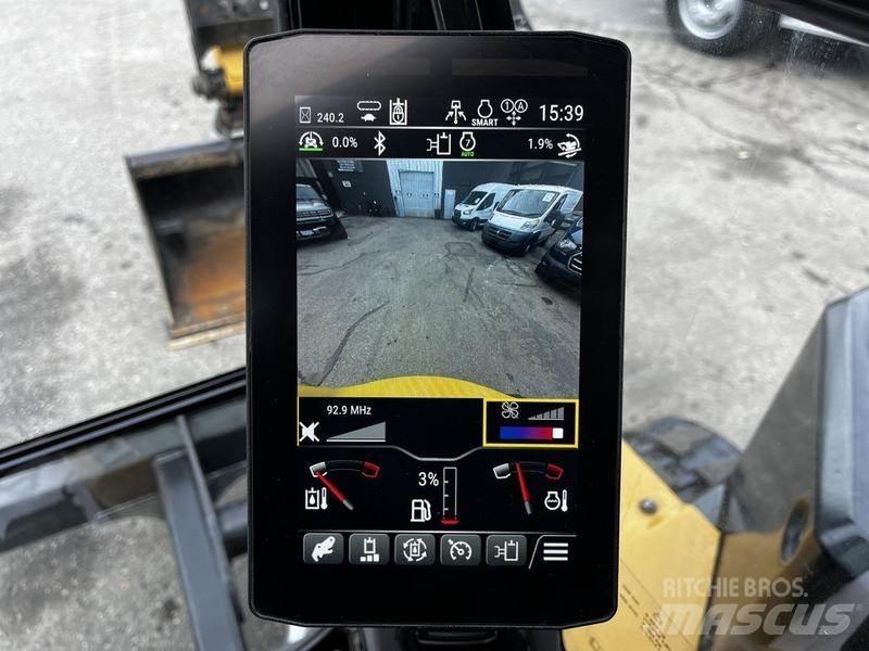 CAT 306 Excavatoare pe șenile
