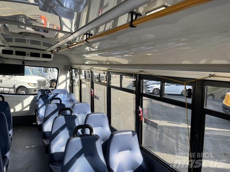 Chevrolet Express Mini autobuze