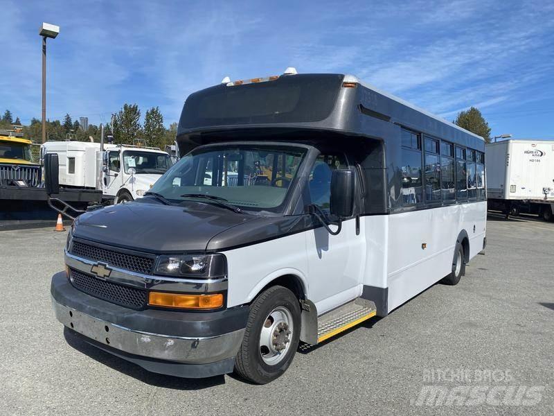 Chevrolet Express Mini autobuze