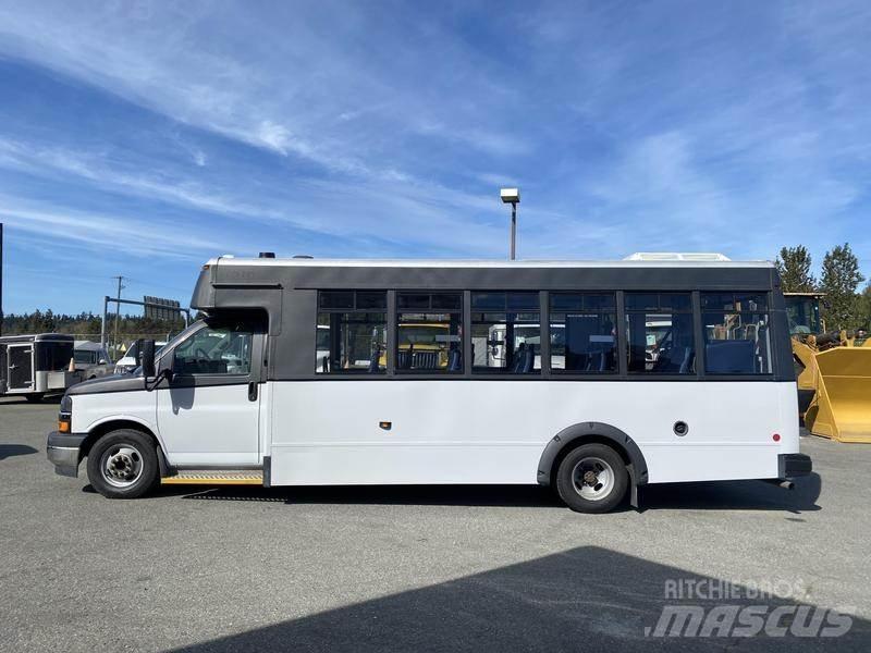 Chevrolet Express Mini autobuze