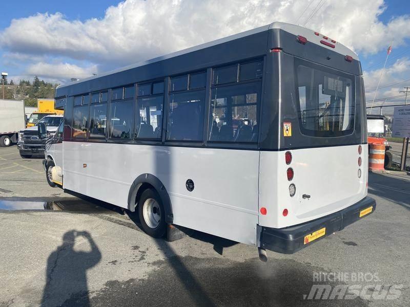 Chevrolet Express Mini autobuze