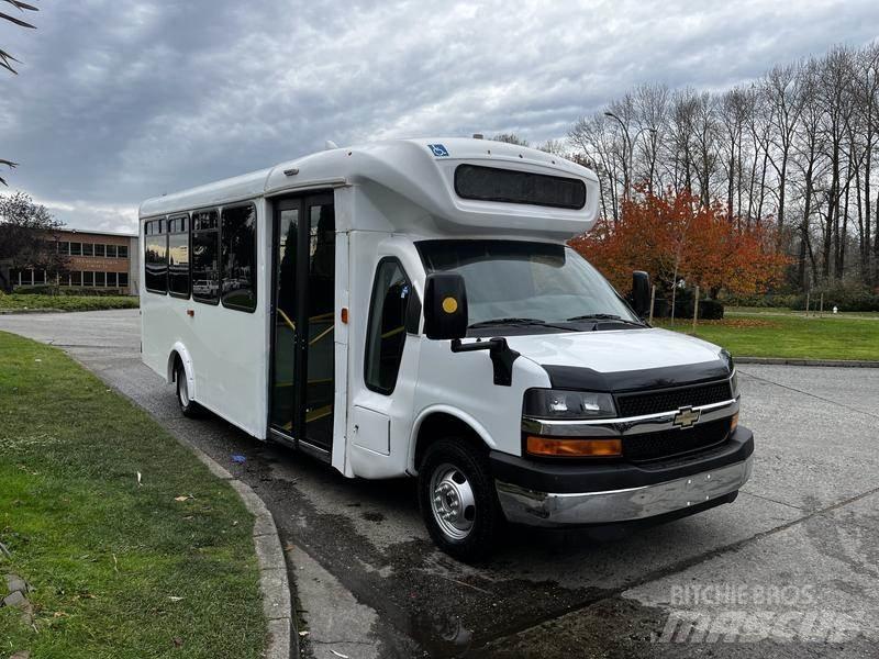 Chevrolet Express Mini autobuze