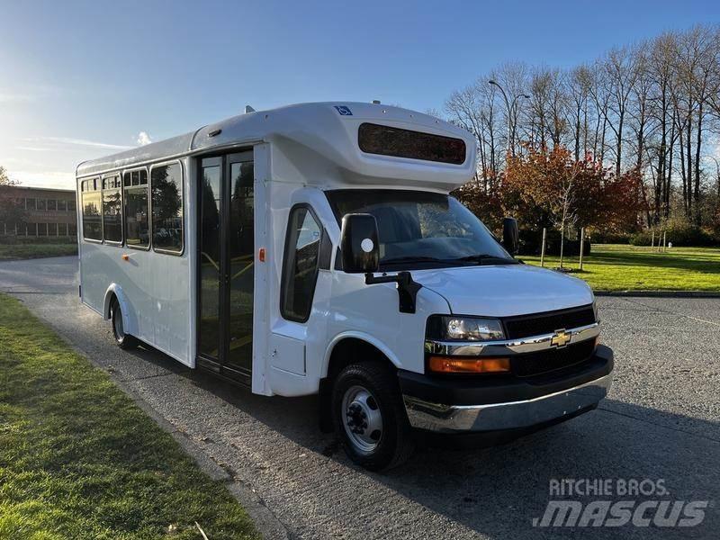 Chevrolet Express Mini autobuze