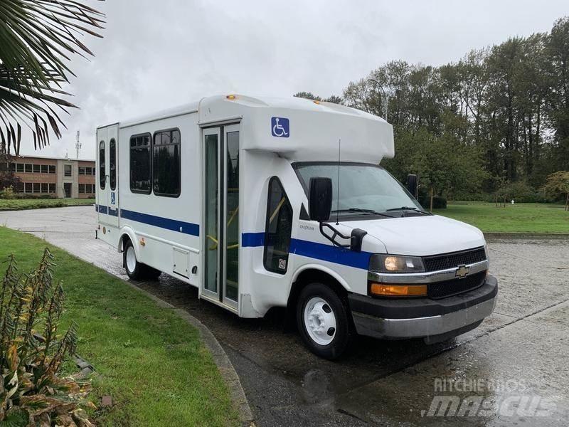Chevrolet Express Mini autobuze