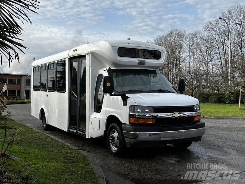 Chevrolet Express Mini autobuze